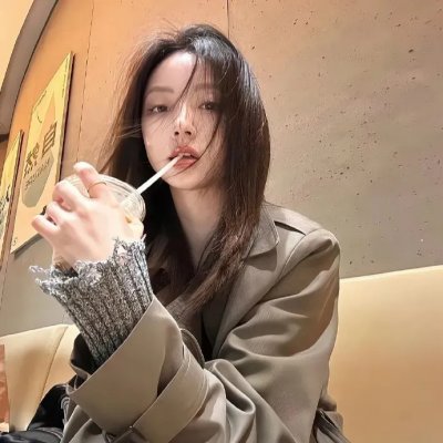 活着唱着